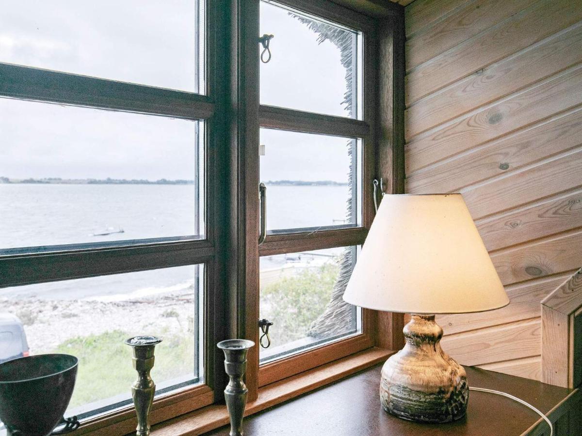 4 Person Holiday Home In Mesinge 外观 照片