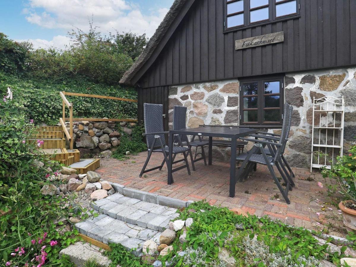 4 Person Holiday Home In Mesinge 外观 照片