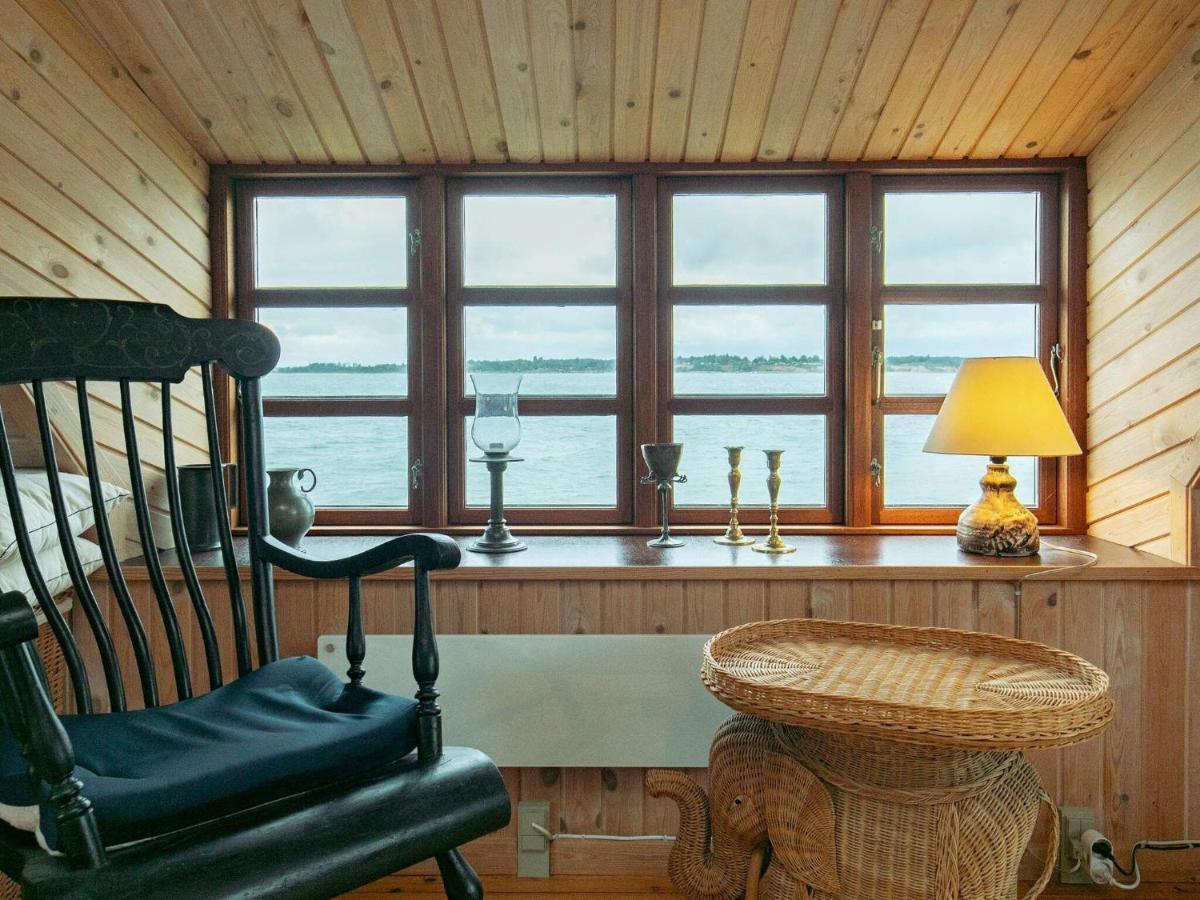 4 Person Holiday Home In Mesinge 外观 照片